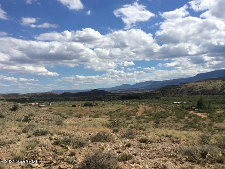 W Scroggins  Ranch Rd, Clarkdale, AZ | Under 5 Acres. Photo 2 of 4