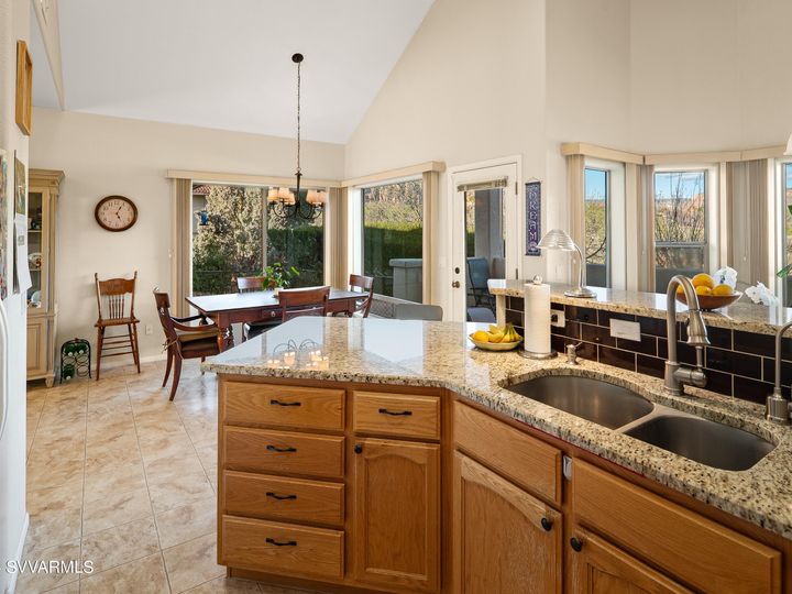 10 Concho Dr, Sedona, AZ | Cathedral View 1. Photo 15 of 38