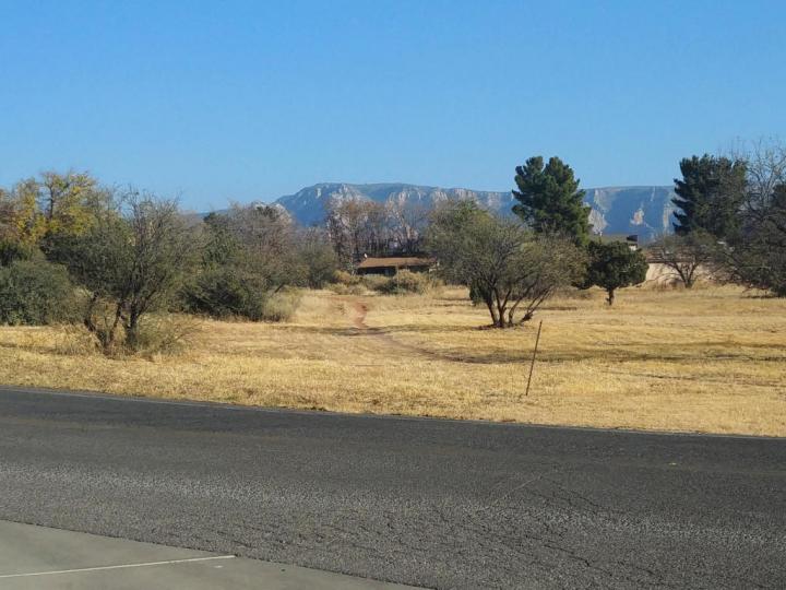 10 W Navajo Rd, Sedona, AZ | Under 5 Acres. Photo 1 of 3