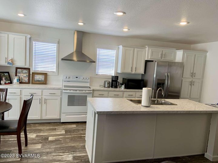 1002 N Miller Dr, Cottonwood, AZ | On The Greens. Photo 8 of 22