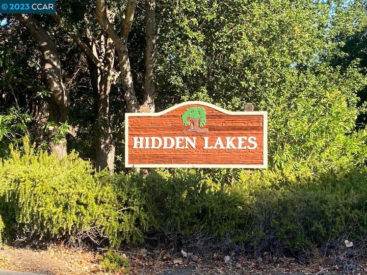 104 Lance Ct, Martinez, CA | Hidden Lake. Photo 51 of 55