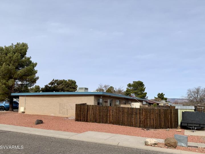 1059 S 13th St Cottonwood AZ Multi-family home. Photo 10 of 14