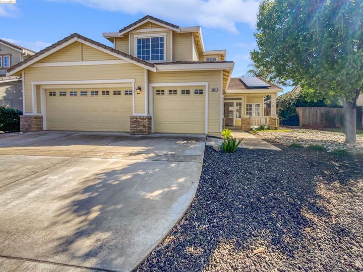 1084 Somersby, Brentwood, CA | Brentwood. Photo 1 of 26