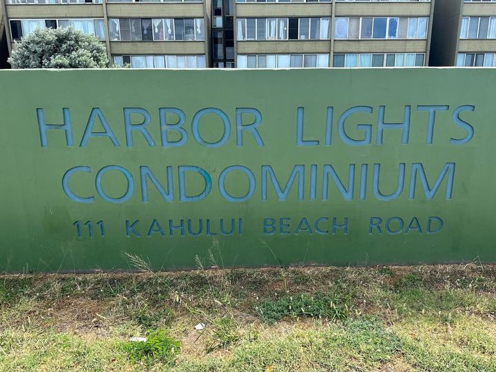 Harbor Lights condo #B106. Photo 2 of 21