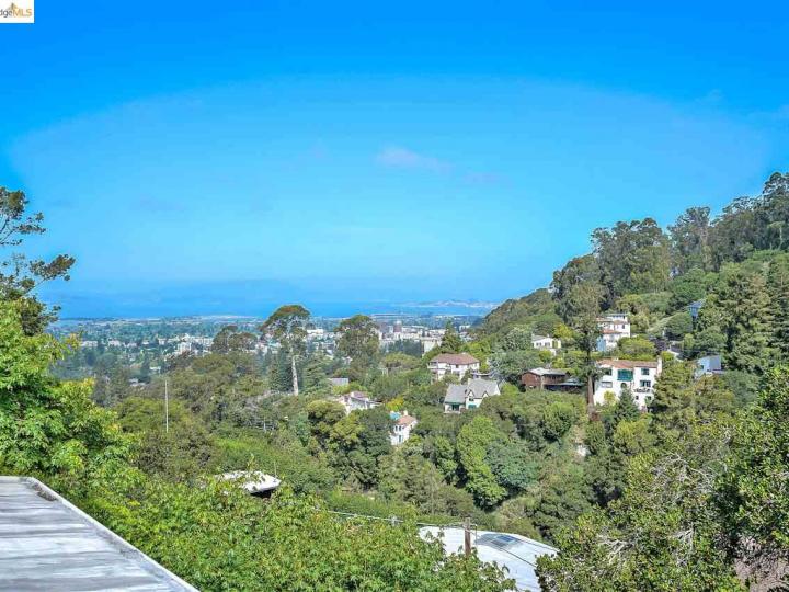114 Evergreen Ln, Berkeley, CA | Claremont Height. Photo 28 of 40