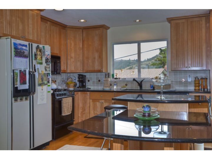 1140 Fassler Ave, Pacifica, CA | . Photo 7 of 19