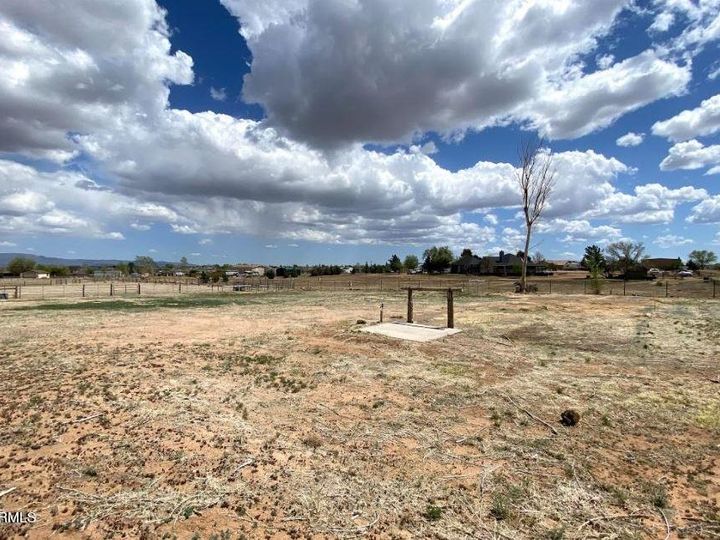 1160 S Johnson Ln, Chino Valley, AZ | 5 Acres Or More. Photo 35 of 47