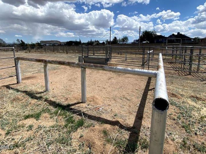 1160 S Johnson Ln, Chino Valley, AZ | 5 Acres Or More. Photo 39 of 47