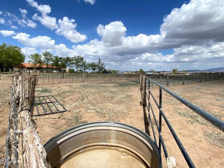 1160 S Johnson Ln, Chino Valley, AZ | 5 Acres Or More. Photo 41 of 47