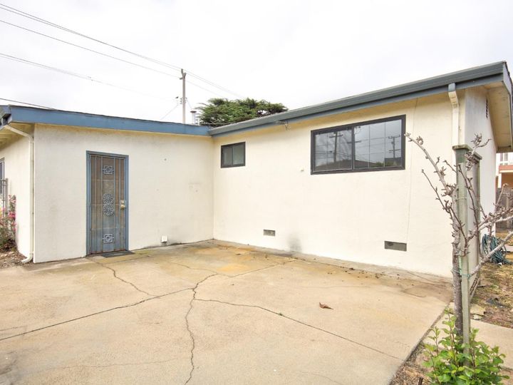 1189 Palm Ave, Seaside, CA | . Photo 19 of 23