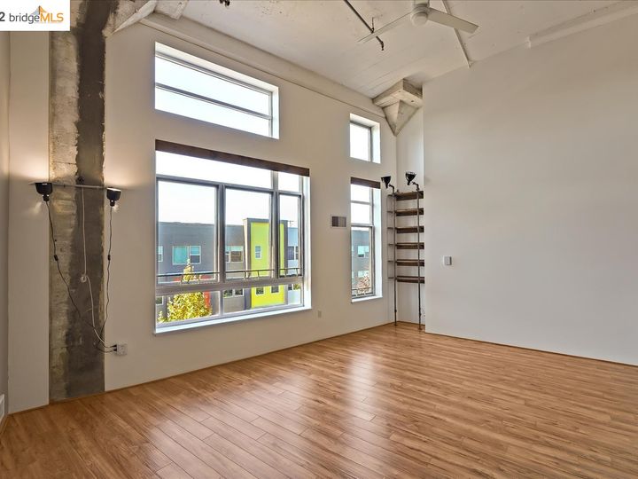 Pacific Cannery Lofts condo #349. Photo 8 of 37