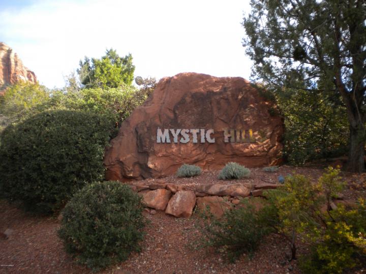 122 E Mallard Dr, Sedona, AZ | Mystic Hills 1 - 4. Photo 6 of 18