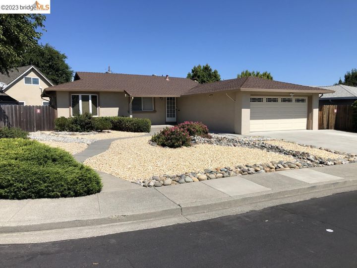 124 Donner Dr, Vacaville, CA | Fairmont. Photo 1 of 35