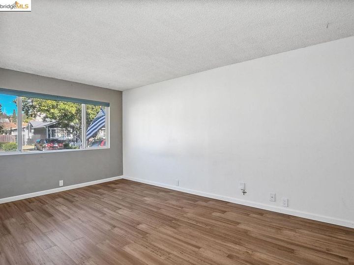 125 Webster St, Vallejo, CA | Heights. Photo 13 of 27