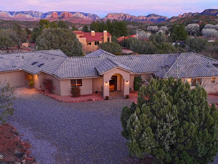 125 E Wing Dr, Sedona, AZ | Cup Gold East. Photo 1 of 44