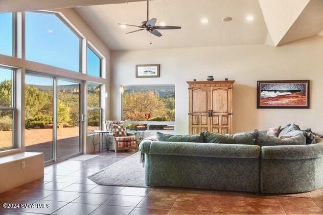125 E Wing Dr, Sedona, AZ | Cup Gold East. Photo 11 of 44