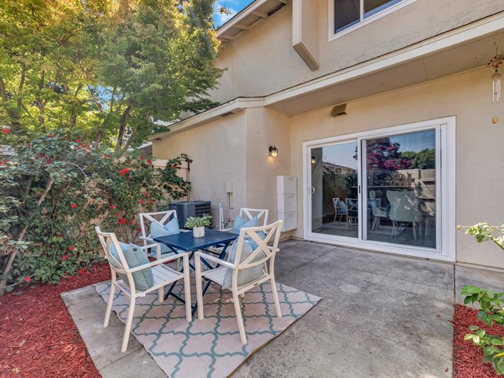 1289 Picasso Dr, Sunnyvale, CA, 94087 Townhouse. Photo 19 of 28