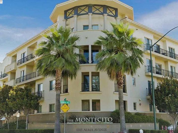 Montecito condo #321. Photo 1 of 19