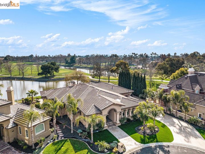 1321 Hampton Ct, Discovery Bay, CA | Discovery Bay Country Club. Photo 3 of 60