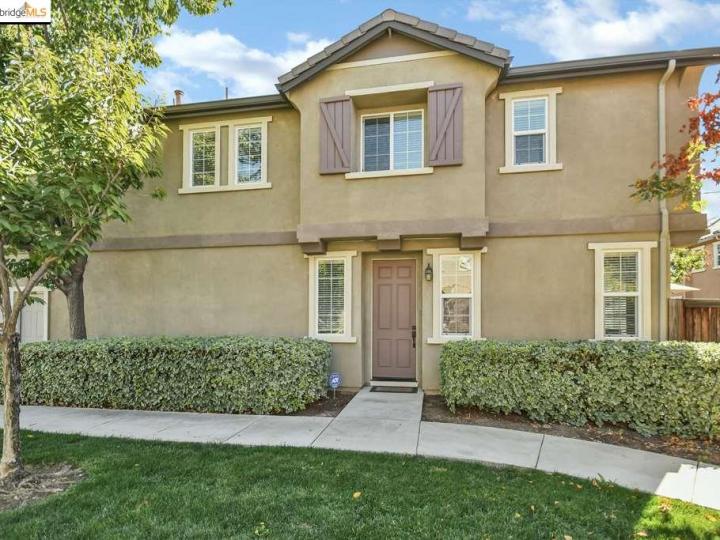 1347 Eisenhower Way, Brentwood, CA, 94513 Townhouse. Photo 1 of 20
