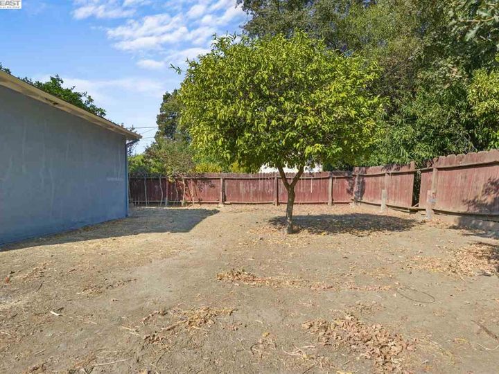 135 Valley Dr, Vacaville, CA | . Photo 32 of 35
