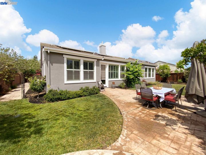 1368 Sandstone Dr, Brentwood, CA | Brentwood. Photo 32 of 45