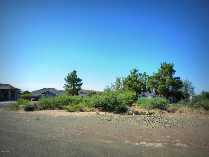 13792 S Bluebird Ln, Mayer, AZ | Under 5 Acres. Photo 9 of 54