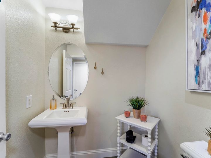 138 Outrigger Dr, Vallejo, CA | Clearpointe. Photo 16 of 40