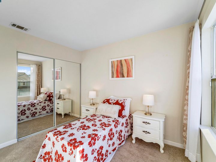 138 Outrigger Dr, Vallejo, CA | Clearpointe. Photo 20 of 40