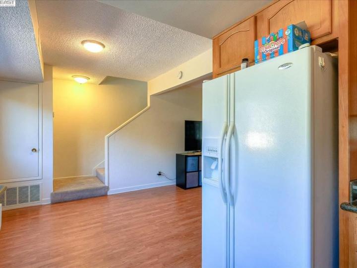 14050 Reed Ave, San Leandro, CA, 94578 Townhouse. Photo 12 of 29