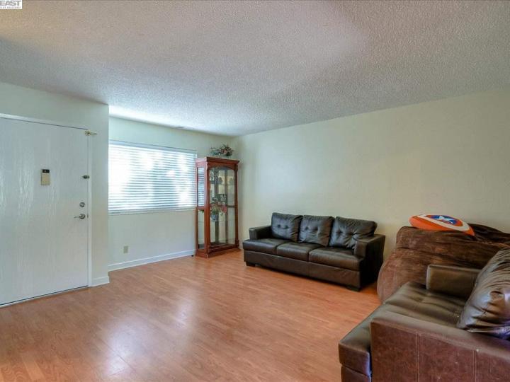 14050 Reed Ave, San Leandro, CA, 94578 Townhouse. Photo 6 of 29