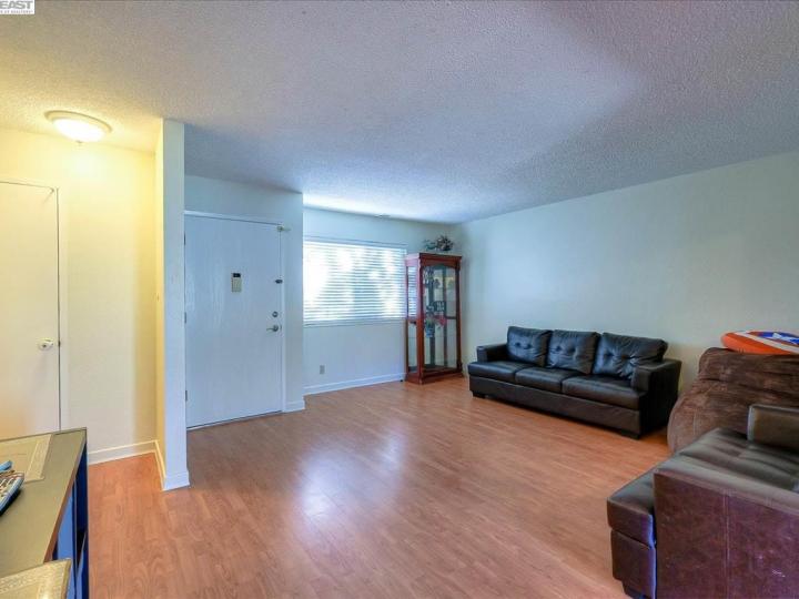 14050 Reed Ave, San Leandro, CA, 94578 Townhouse. Photo 7 of 29
