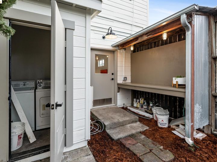 1448 32nd St, Oakland, CA | West Oakland. Photo 54 of 60