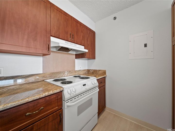 1448 Young St condo #1803. Photo 5 of 23