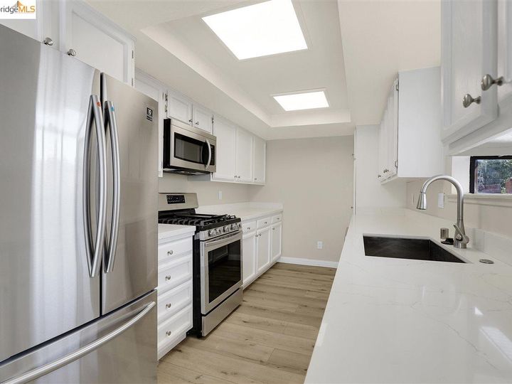 1480 73rd Ave, Oakland, CA | Eastmont. Photo 12 of 38