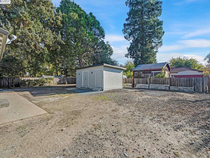1480 Apple Dr, Concord, CA | Tree Haven. Photo 28 of 37