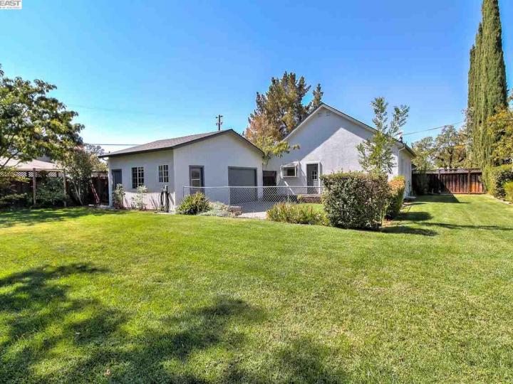 1480 Arroyo Rd, Livermore, CA | Old South Side. Photo 25 of 32
