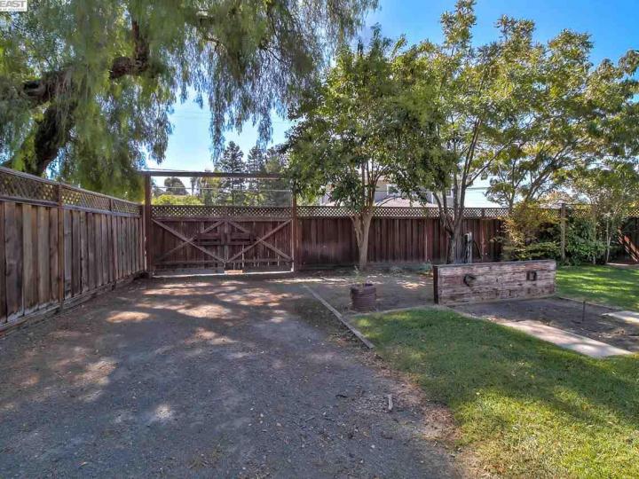 1480 Arroyo Rd, Livermore, CA | Old South Side. Photo 28 of 32