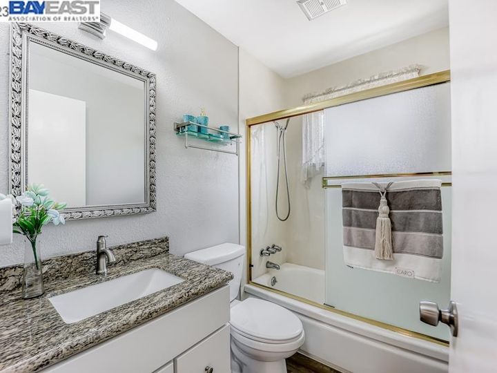 15286 Laverne Dr, San Leandro, CA | Manor. Photo 36 of 52