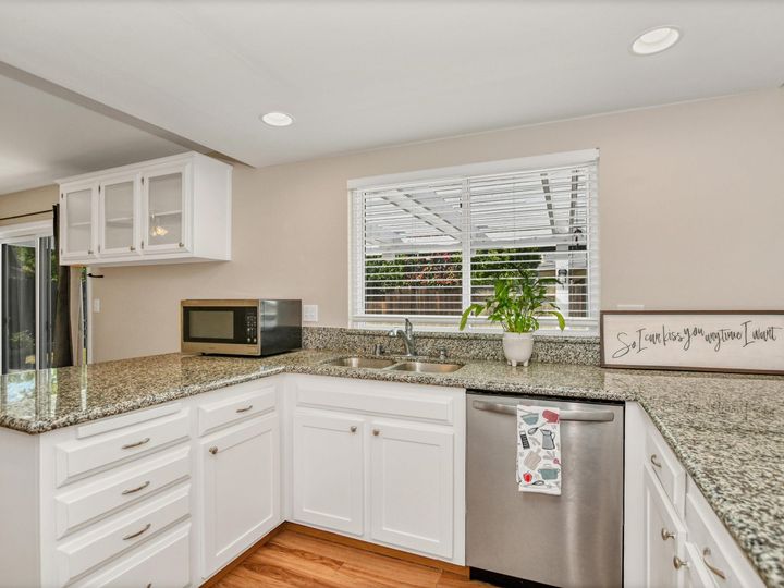 1576 Pinewood Pl, Pittsburg, CA | Meadows. Photo 11 of 25