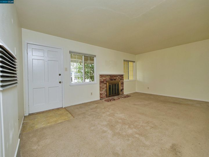 1667 Mary Dr, Pleasant Hill, CA | Gregory Gardens. Photo 12 of 60