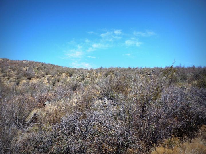 167n E Meadow Dr, Mayer, AZ | Under 5 Acres. Photo 26 of 28