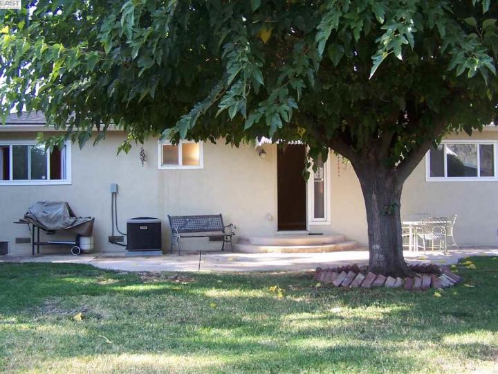168 Albatross Ave, Livermore, CA | Old North Side. Photo 7 of 16