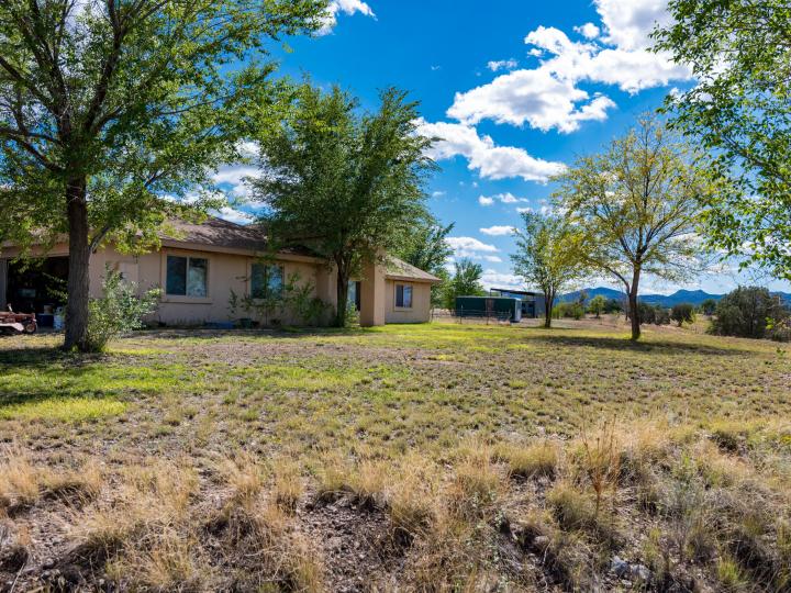 1725 W Kings Ct, Paulden, AZ | 5 Acres Or More. Photo 23 of 39