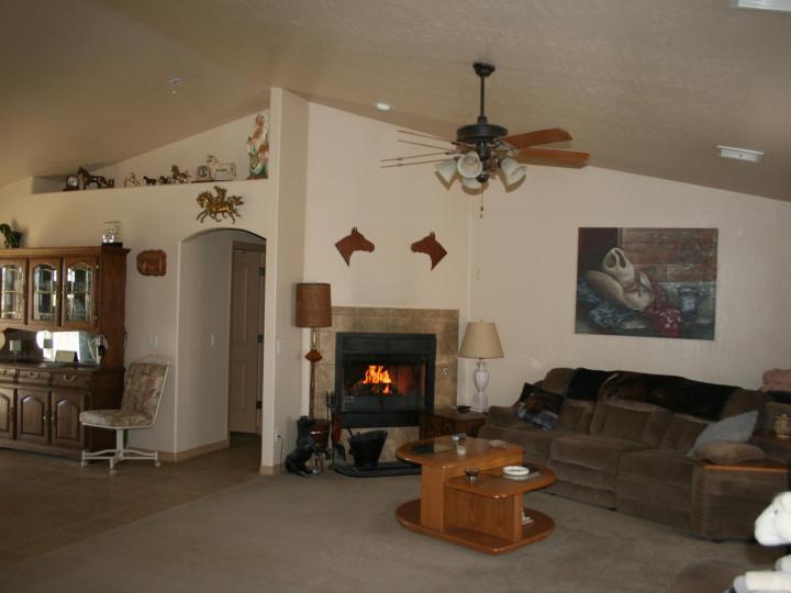 1725 W Kings Ct, Paulden, AZ | 5 Acres Or More. Photo 37 of 39
