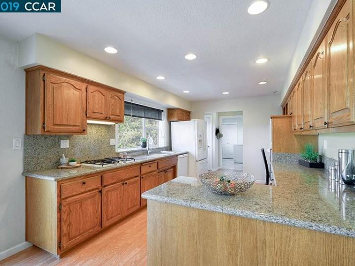 17443 Aileen Way, Grass Valley, CA | . Photo 13 of 39