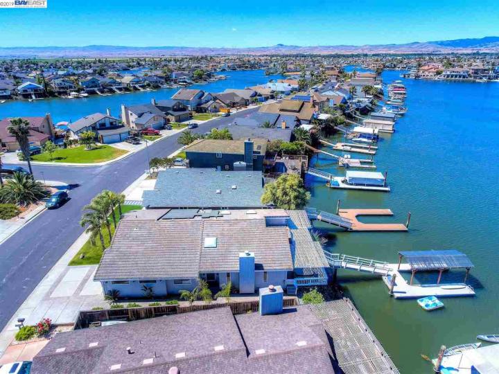 1797 Dolphin Pl, Discovery Bay, CA | Delta Waterfront Access. Photo 24 of 25