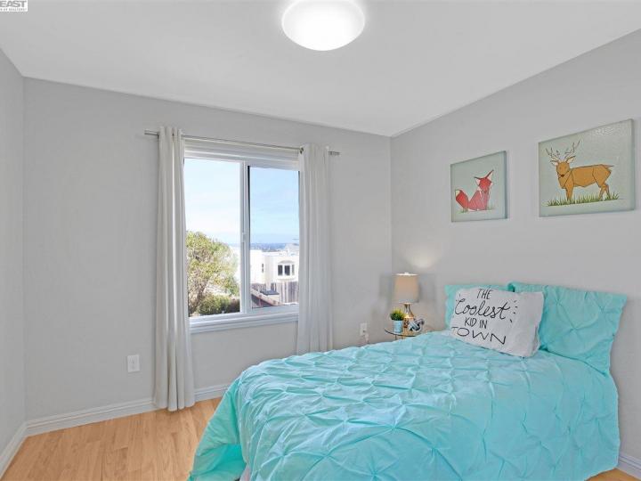 1827 41st Ave, San Francisco, CA | Outer Sunset. Photo 11 of 21