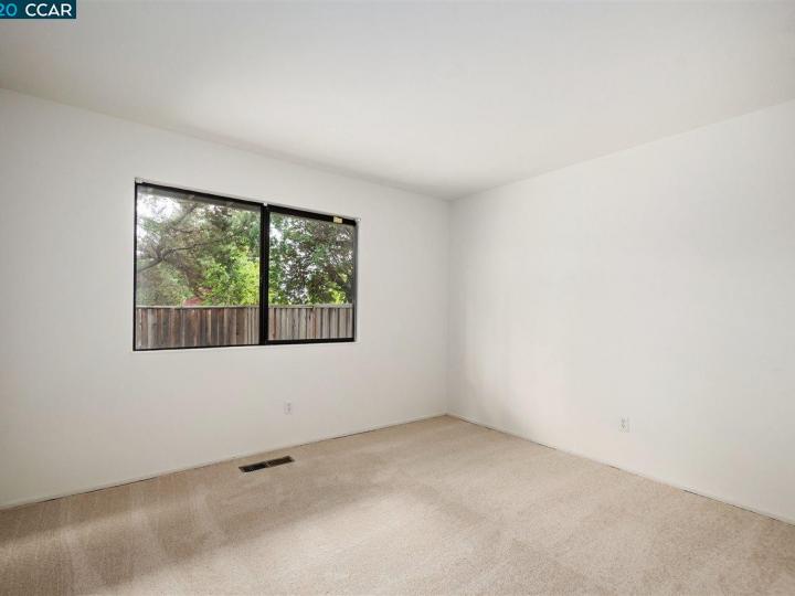 1857 N Forest Hill Pl, Danville, CA, 94526 Townhouse. Photo 35 of 40