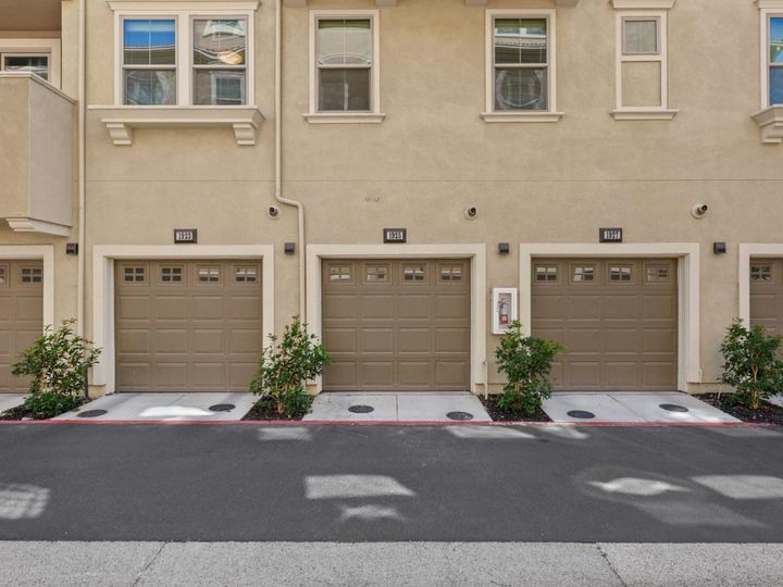 1925 Journey St, Milpitas, CA, 95035 Townhouse. Photo 12 of 46
